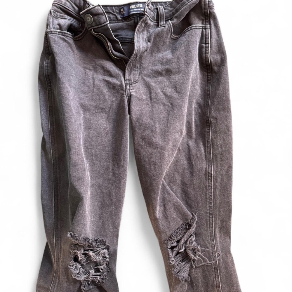 Black Distressed Jeans